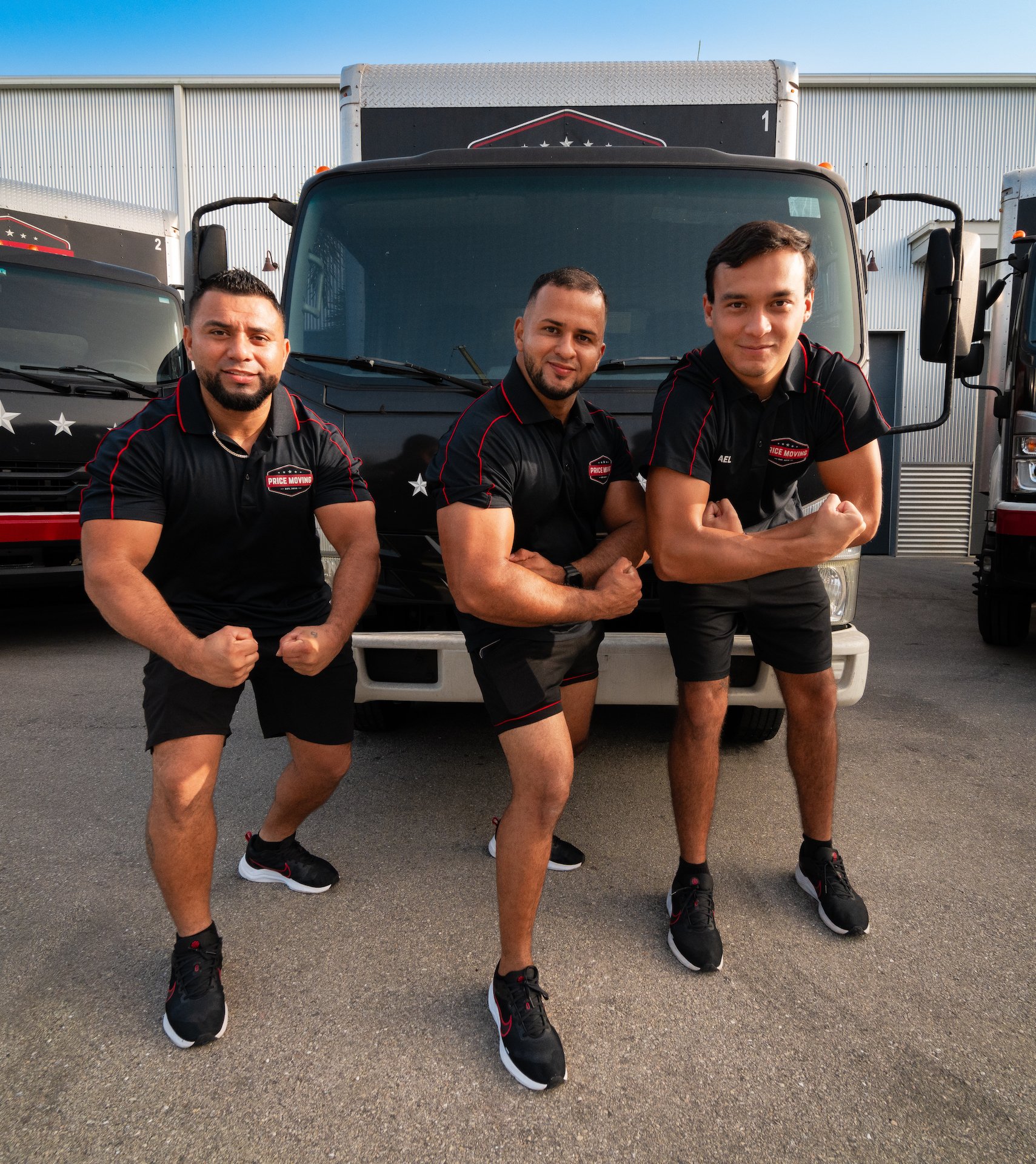 Fort Myers movers in Price Moving athletic shirts